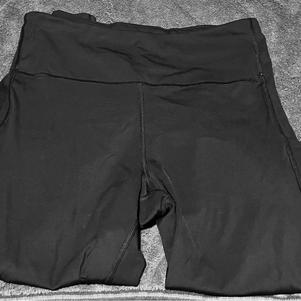 Athleta Black Capri Leggings